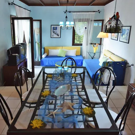 Aelia - Trikorfo Beach Halkidiki Villa *